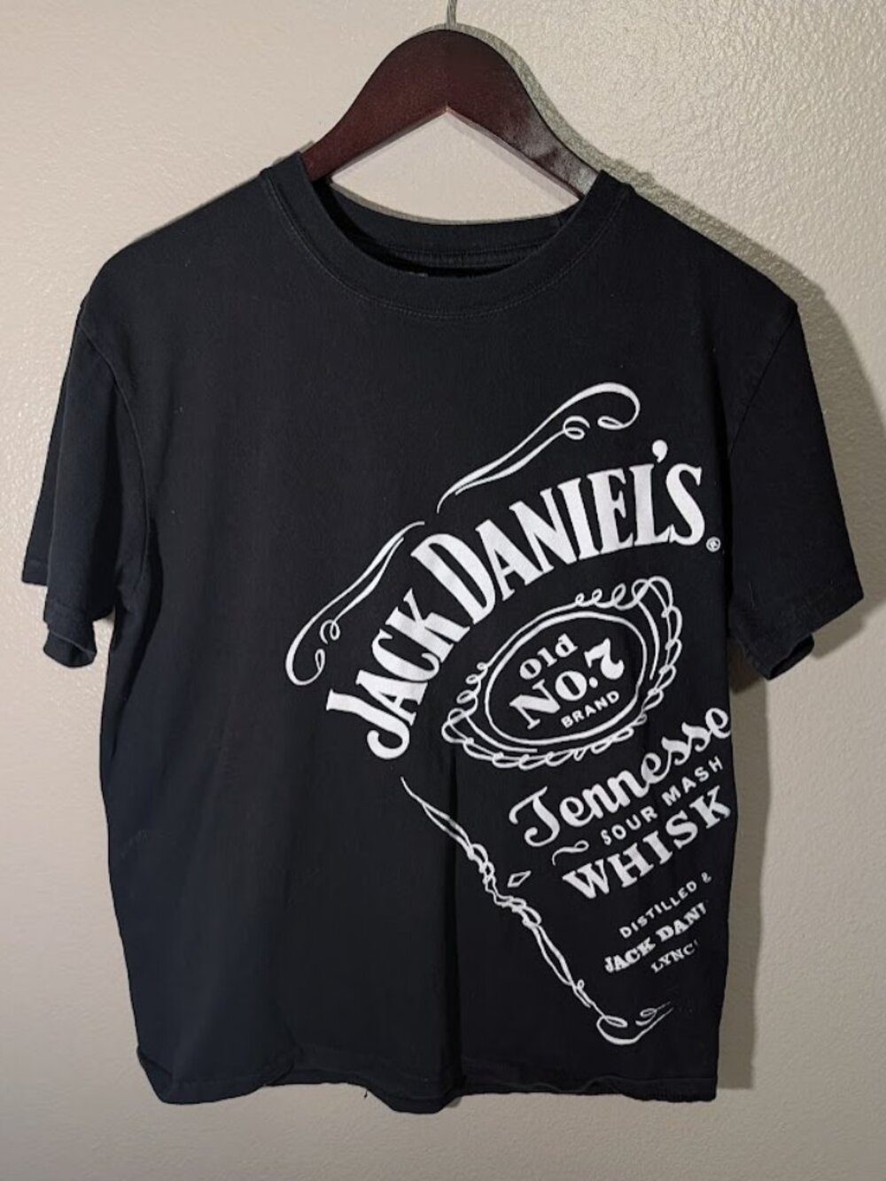 Jack Daniel's Mens L Black Alt Graphic T-Shirt Old No 7 Whiskey Logo Tee 2011